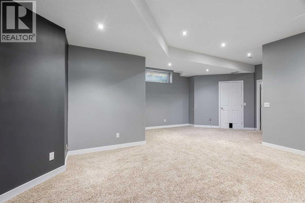 128 Honeysuckle Way, Fort McMurray