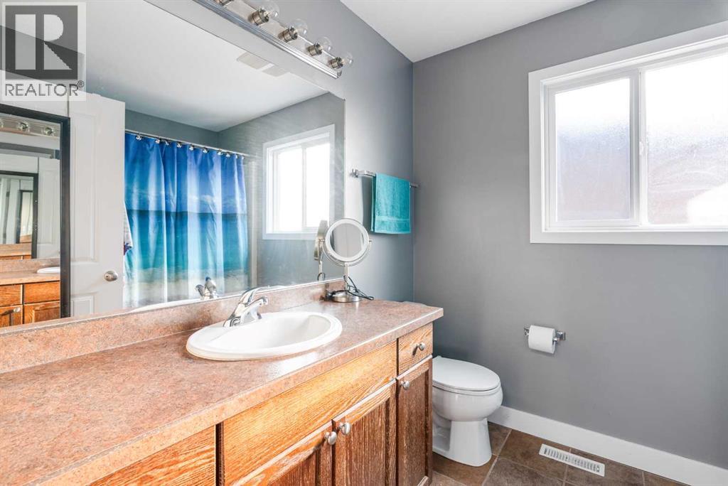 128 Honeysuckle Way, Fort McMurray