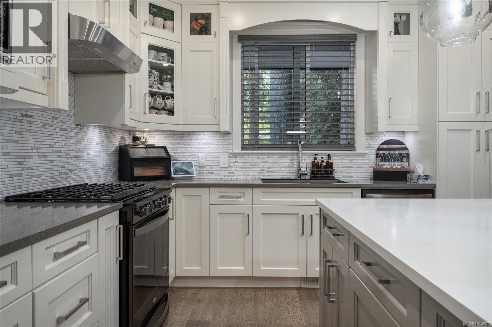 9048 Driftwood Dr, Chemainus