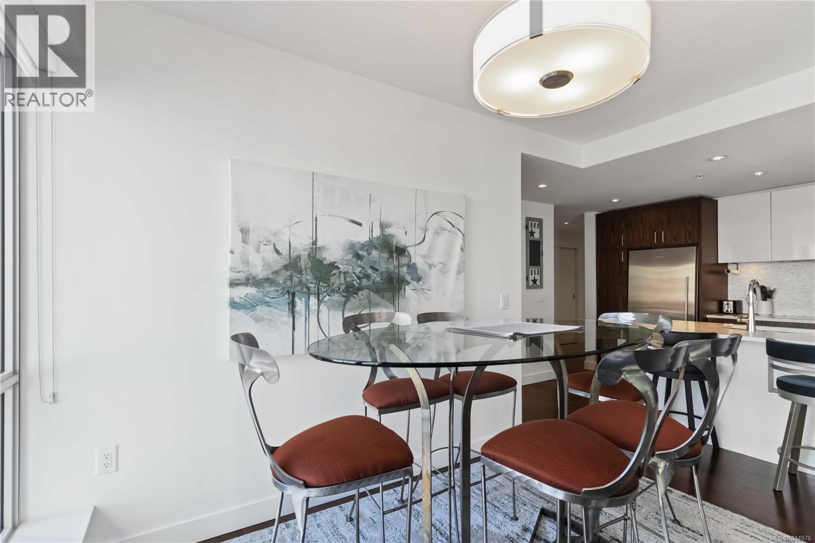 302 838 Broughton Street, Victoria