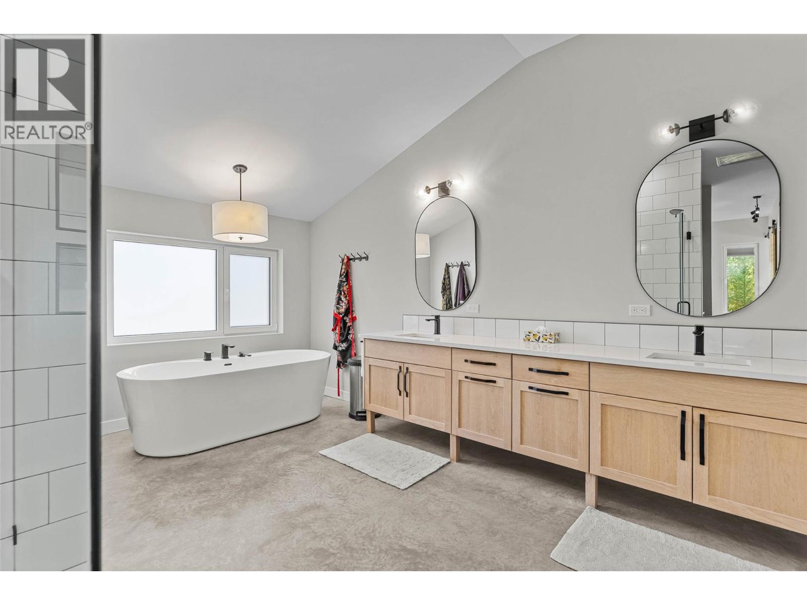 221 Stemwinder Drive, Kimberley