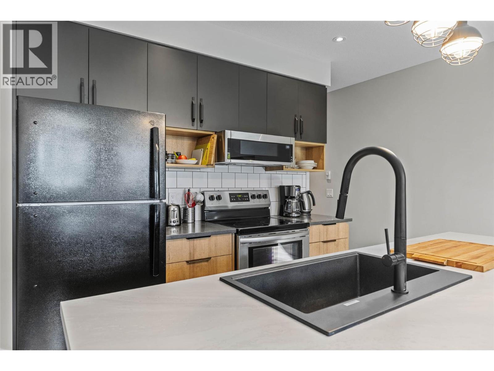 221 Stemwinder Drive, Kimberley