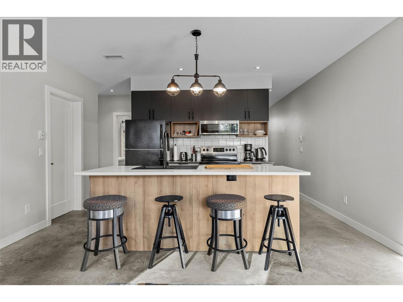 221 Stemwinder Drive, Kimberley