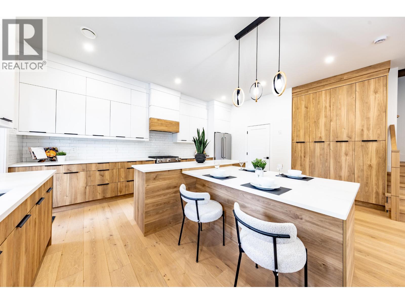 104 941 DANSEY AVENUE, Coquitlam