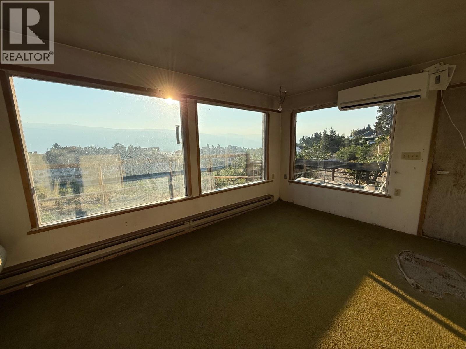  11415 Giants Head Road, Summerland