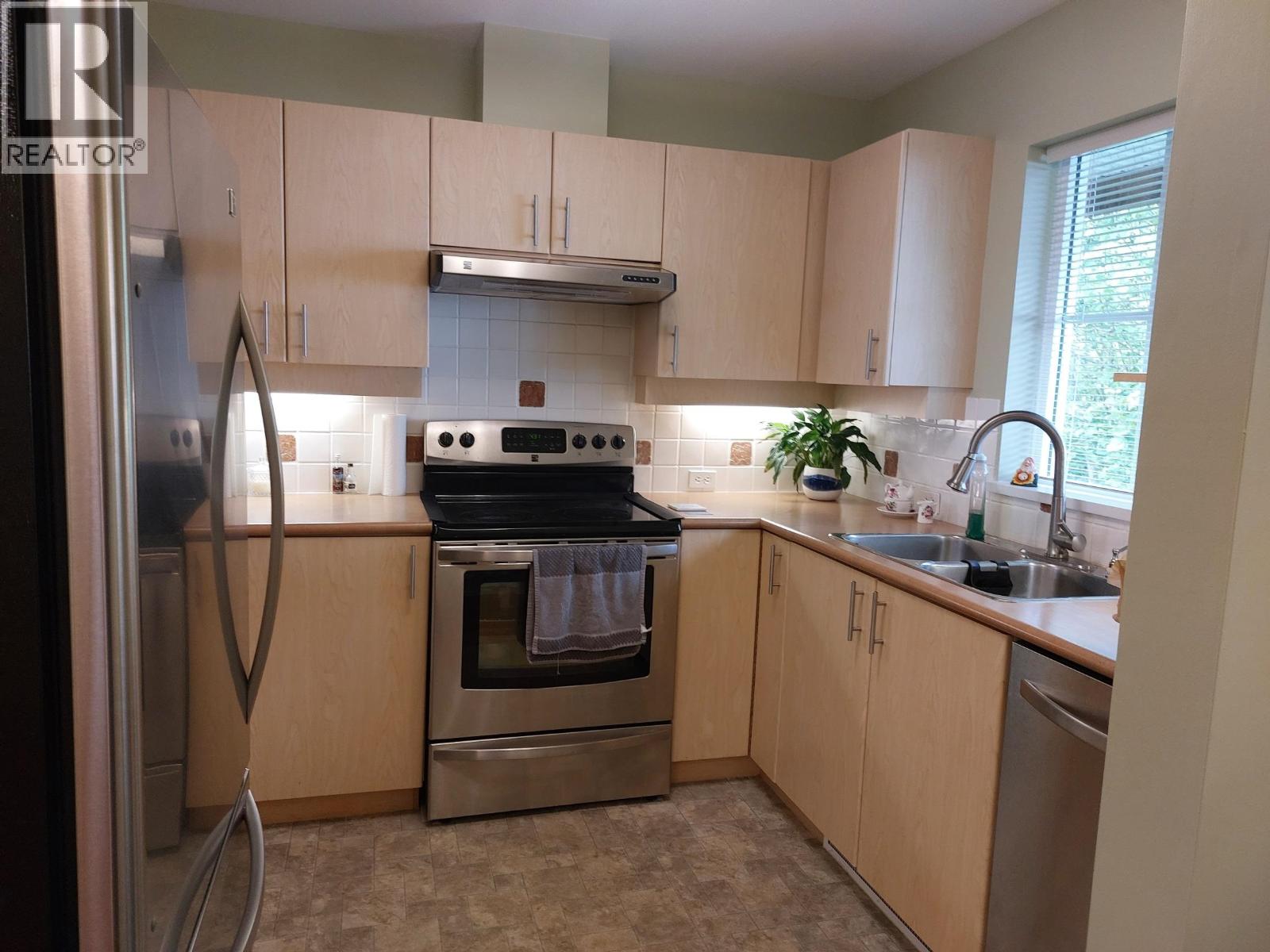 30 7238 18TH AVENUE, Burnaby