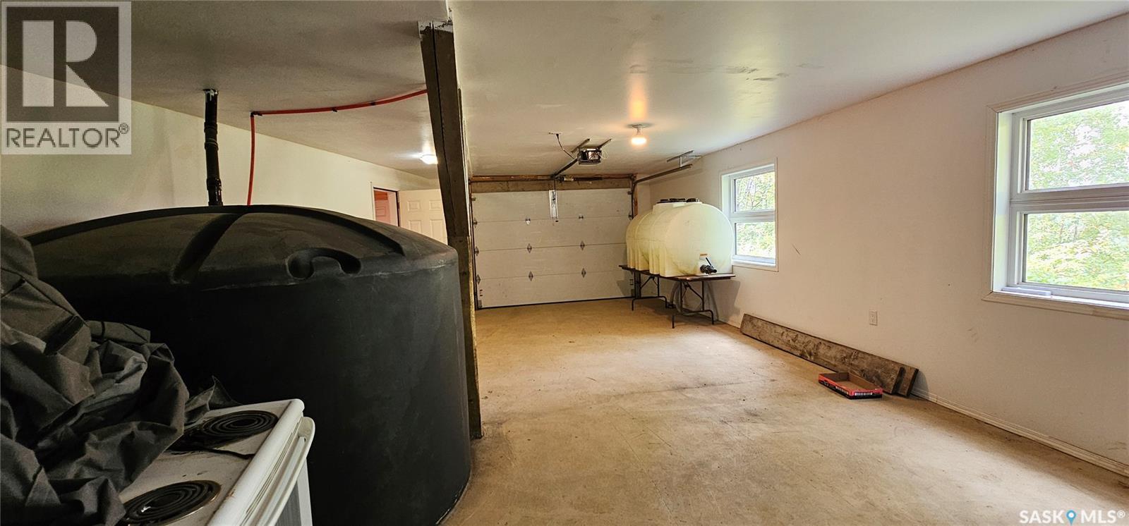 404 Lakeview ROAD - 42