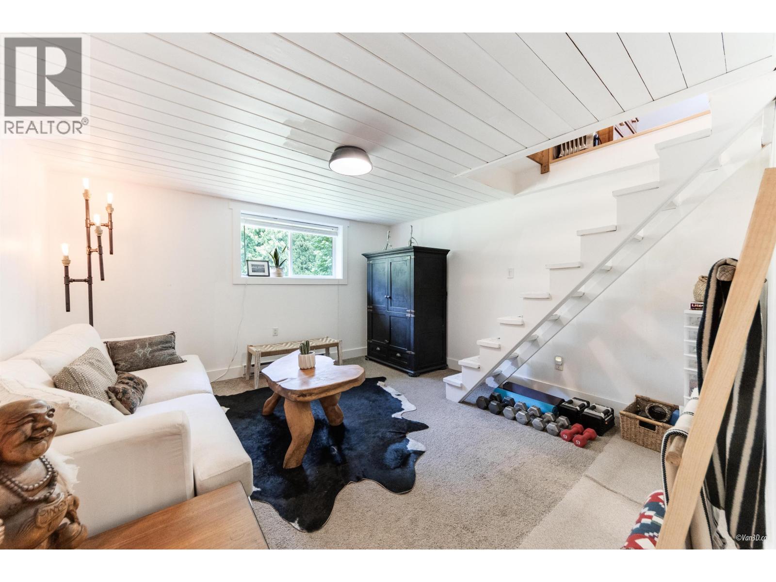 14848 SQUAMISH VALLEY ROAD, Squamish
