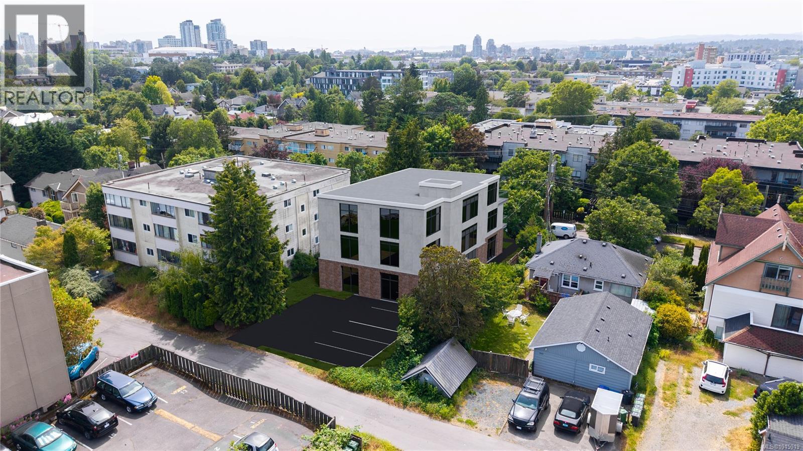  2639 Prior Street, Victoria