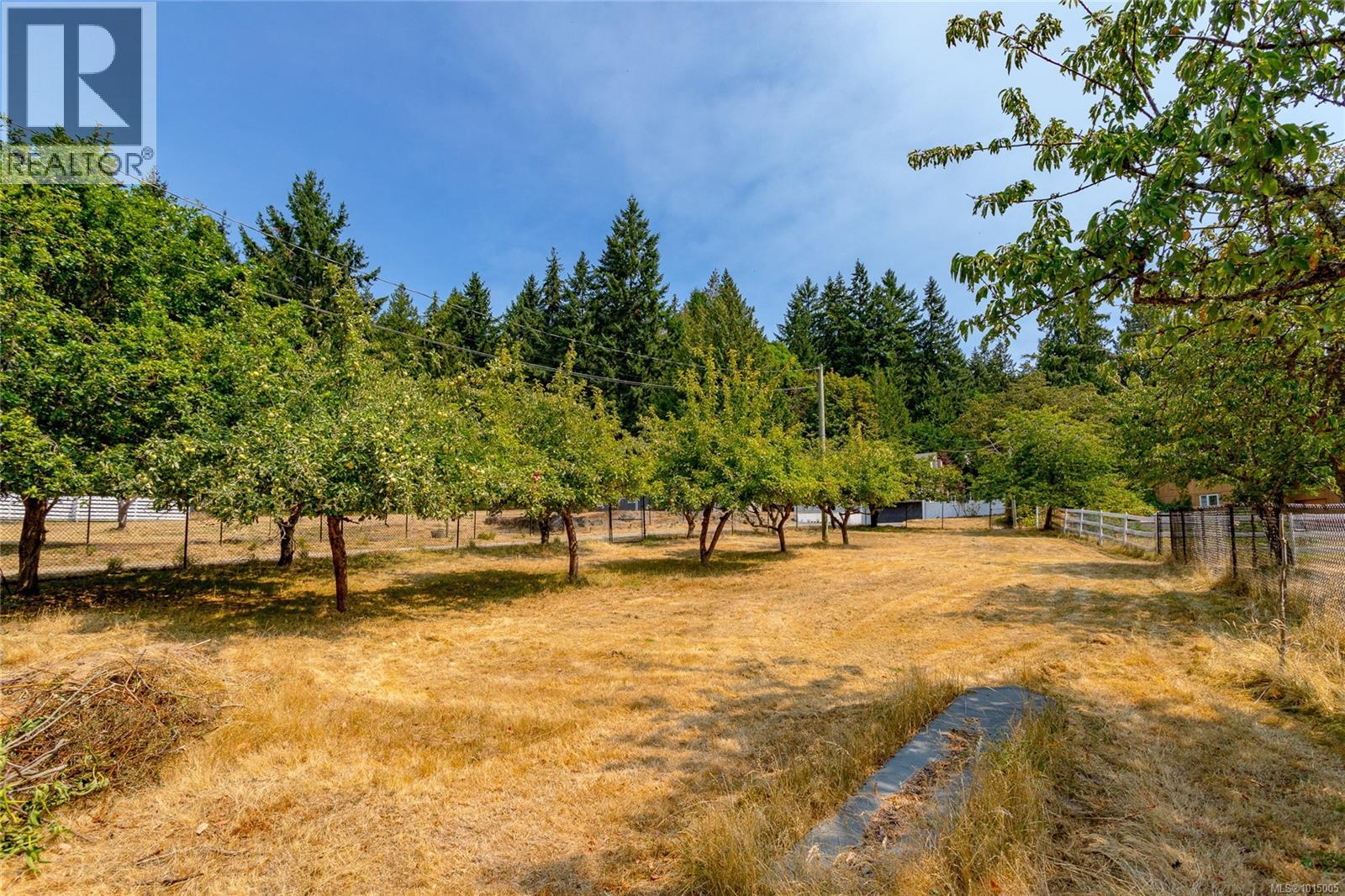 11255 Nitinat Rd, North Saanich