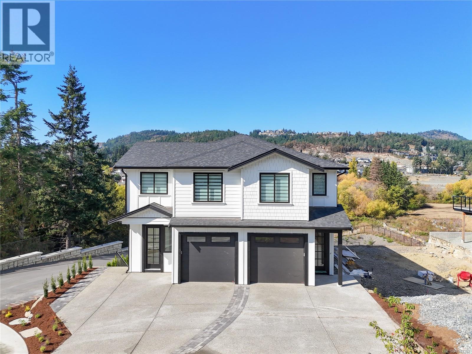 611 Madrona Pl, Langford