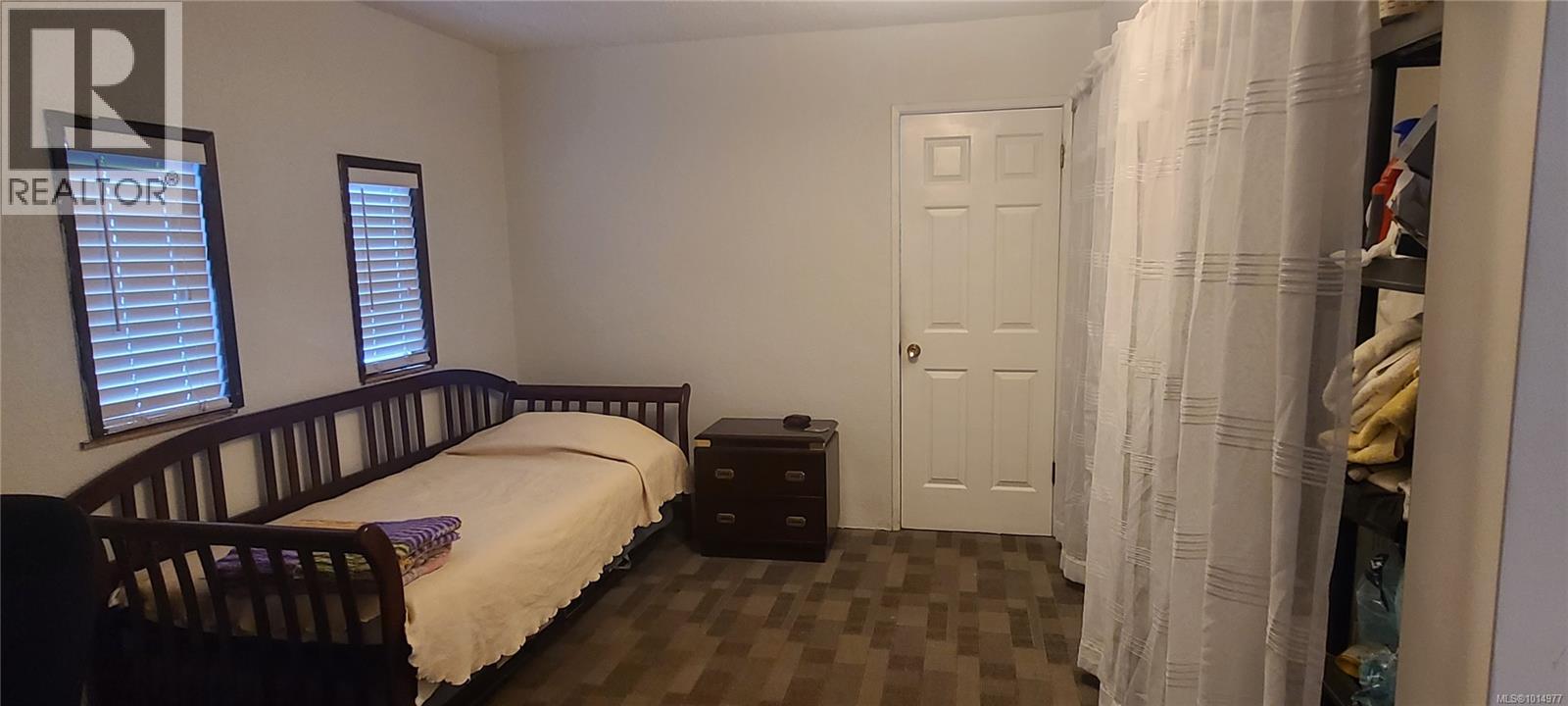 2262 GRAFTON AVE - 33