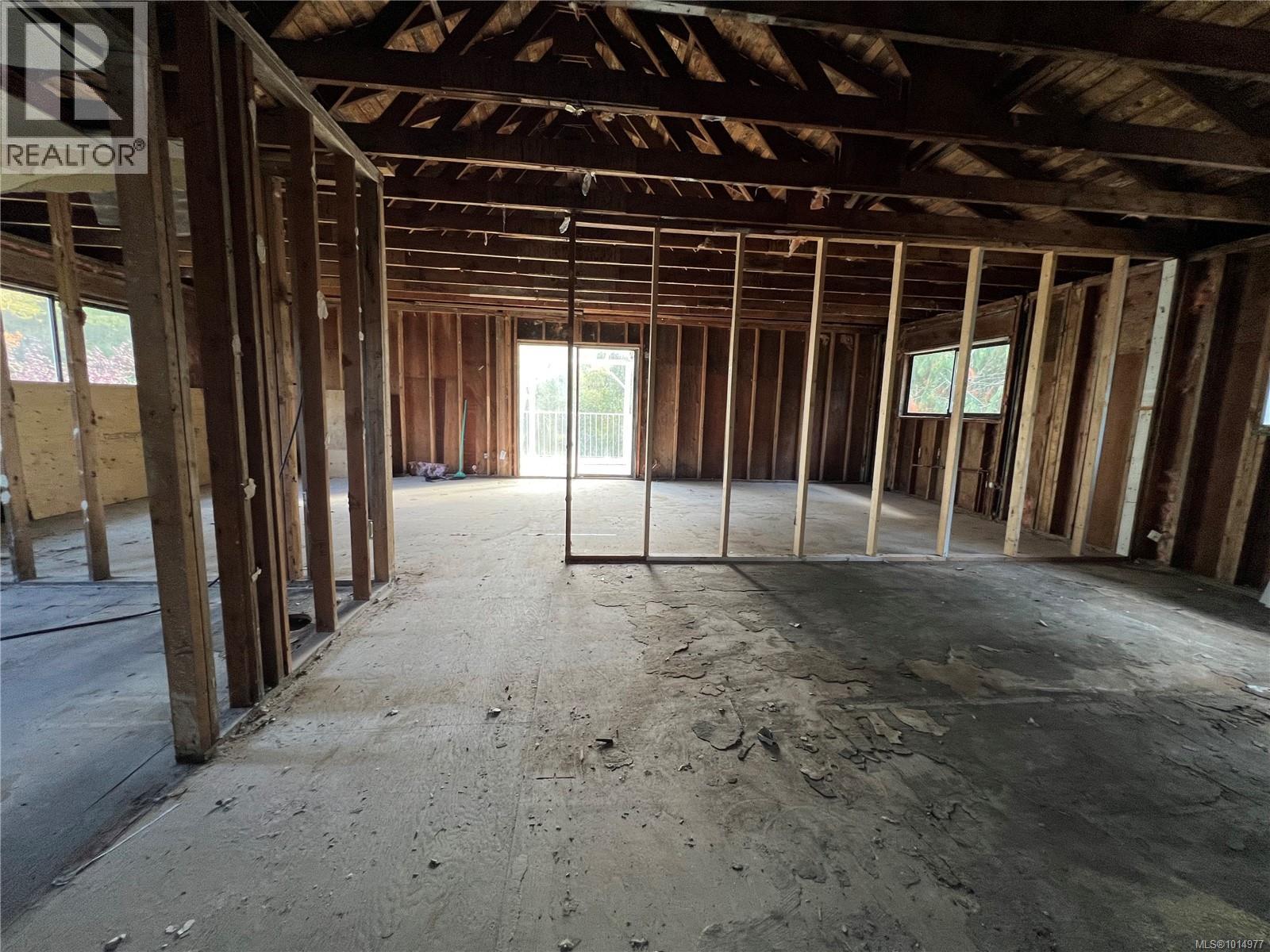 2262 GRAFTON AVE - 23