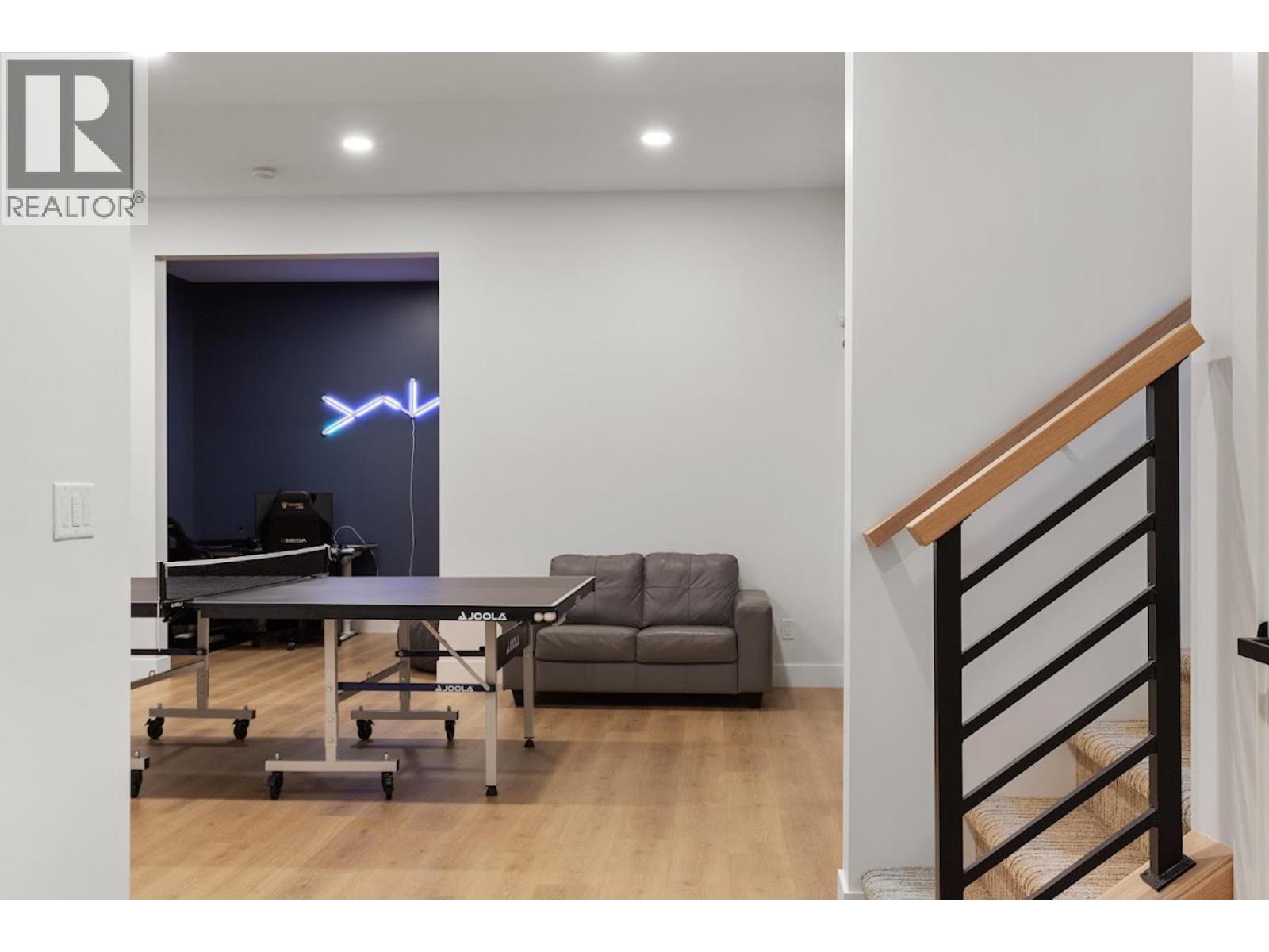  254 Summer Wood Drive, Kelowna