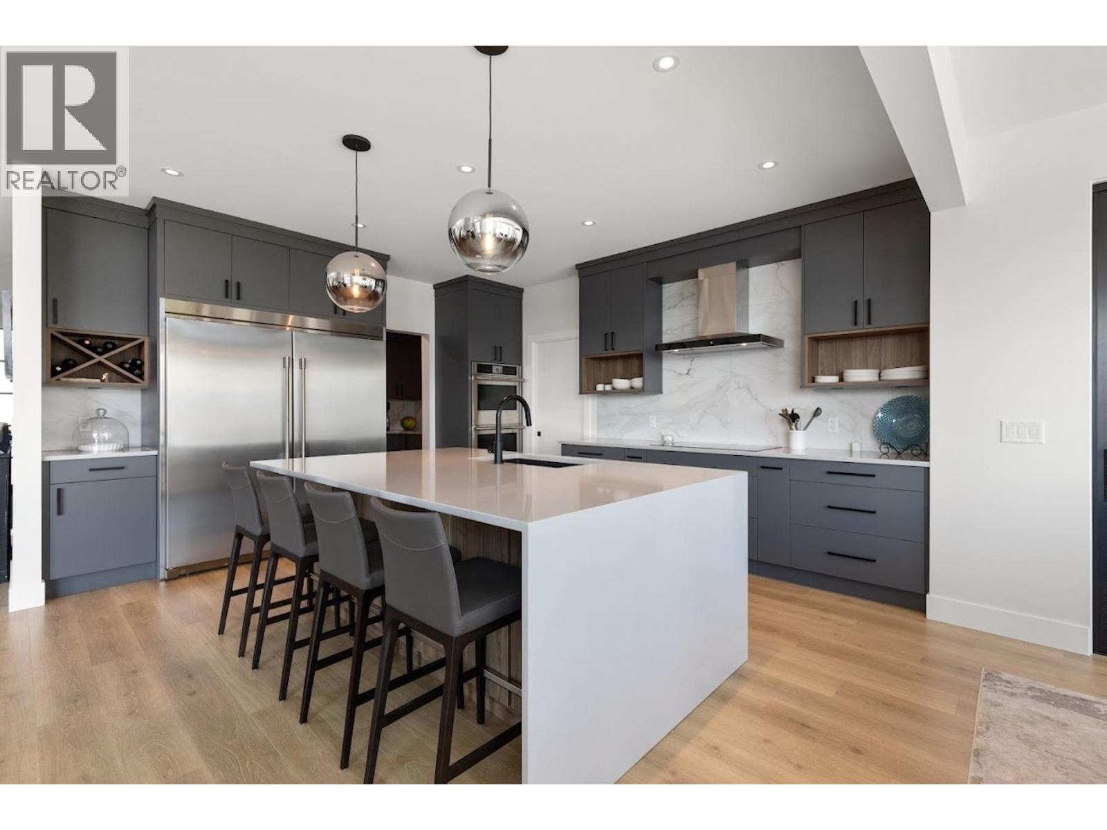  254 Summer Wood Drive, Kelowna