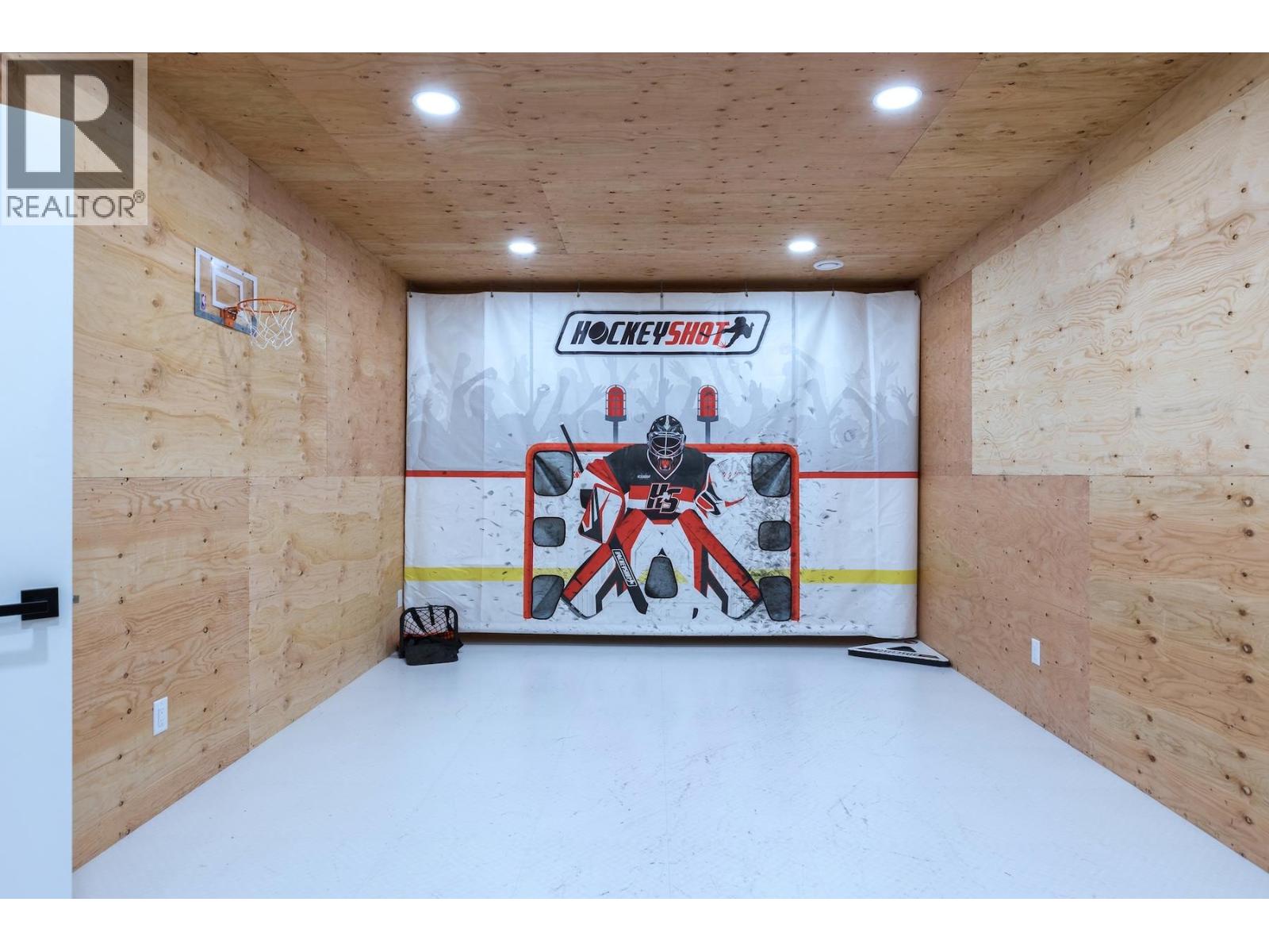  254 Summer Wood Drive, Kelowna