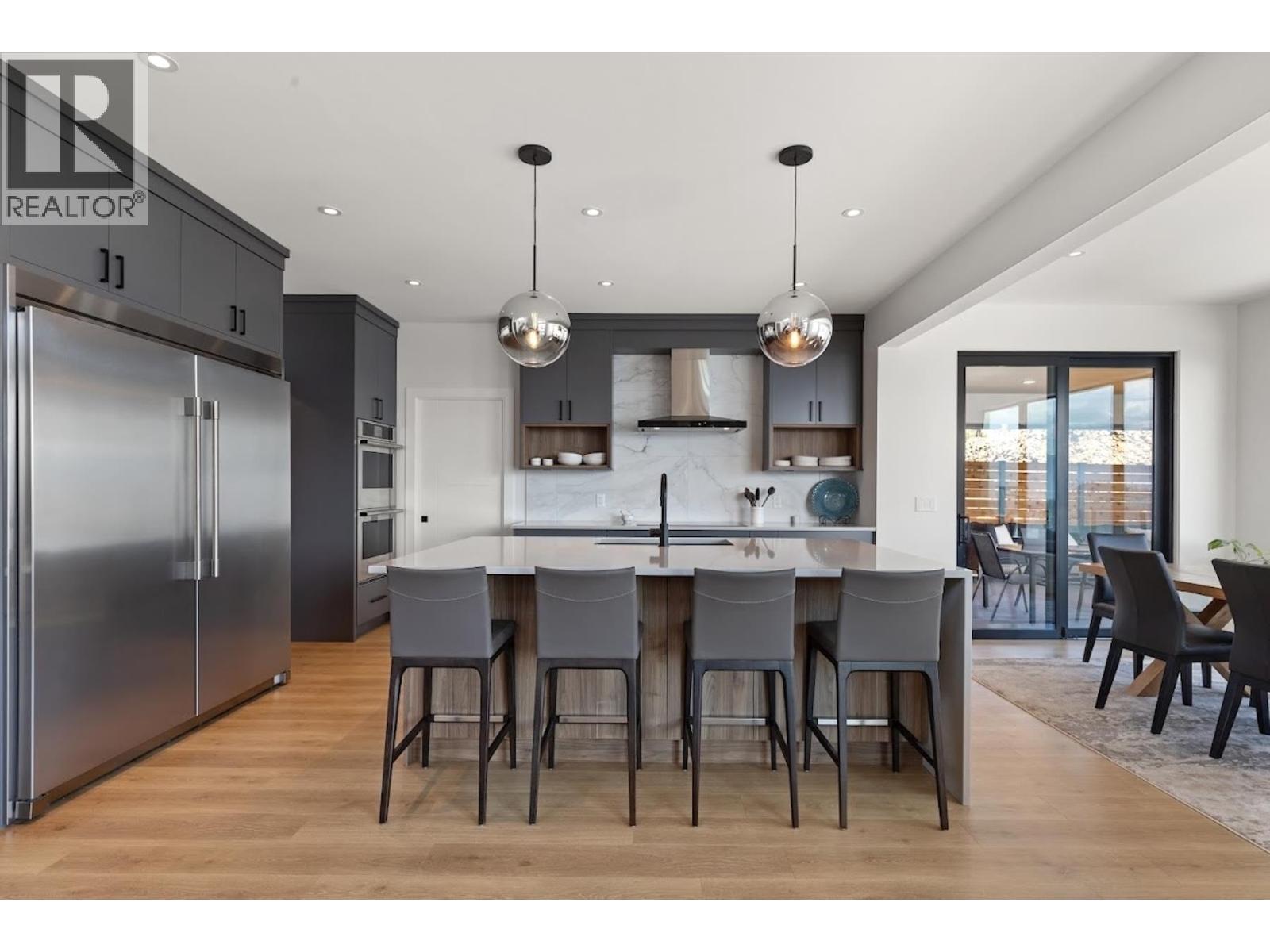  254 Summer Wood Drive, Kelowna