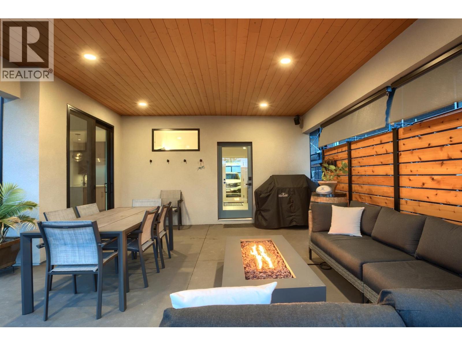  254 Summer Wood Drive, Kelowna