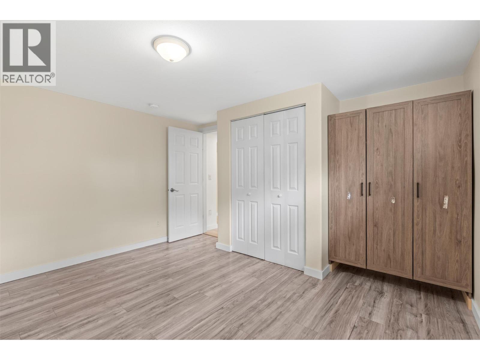 2039 Game Court, Armstrong