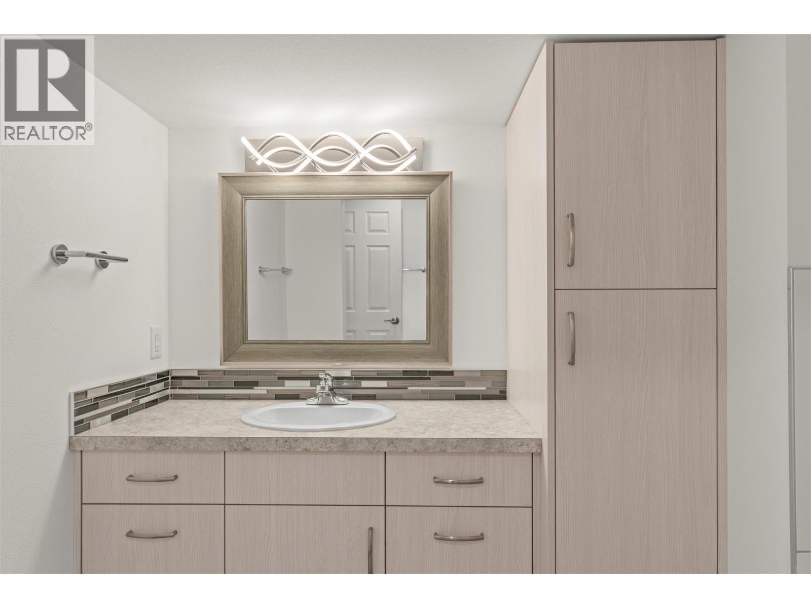 2039 Game Court, Armstrong