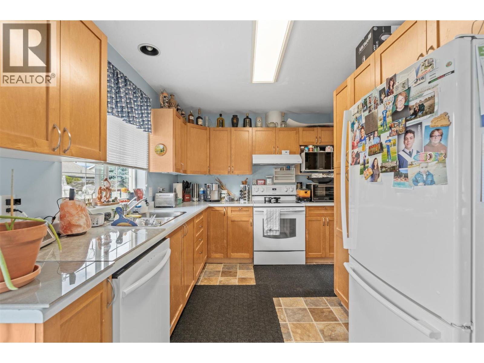 2039 Game Court, Armstrong