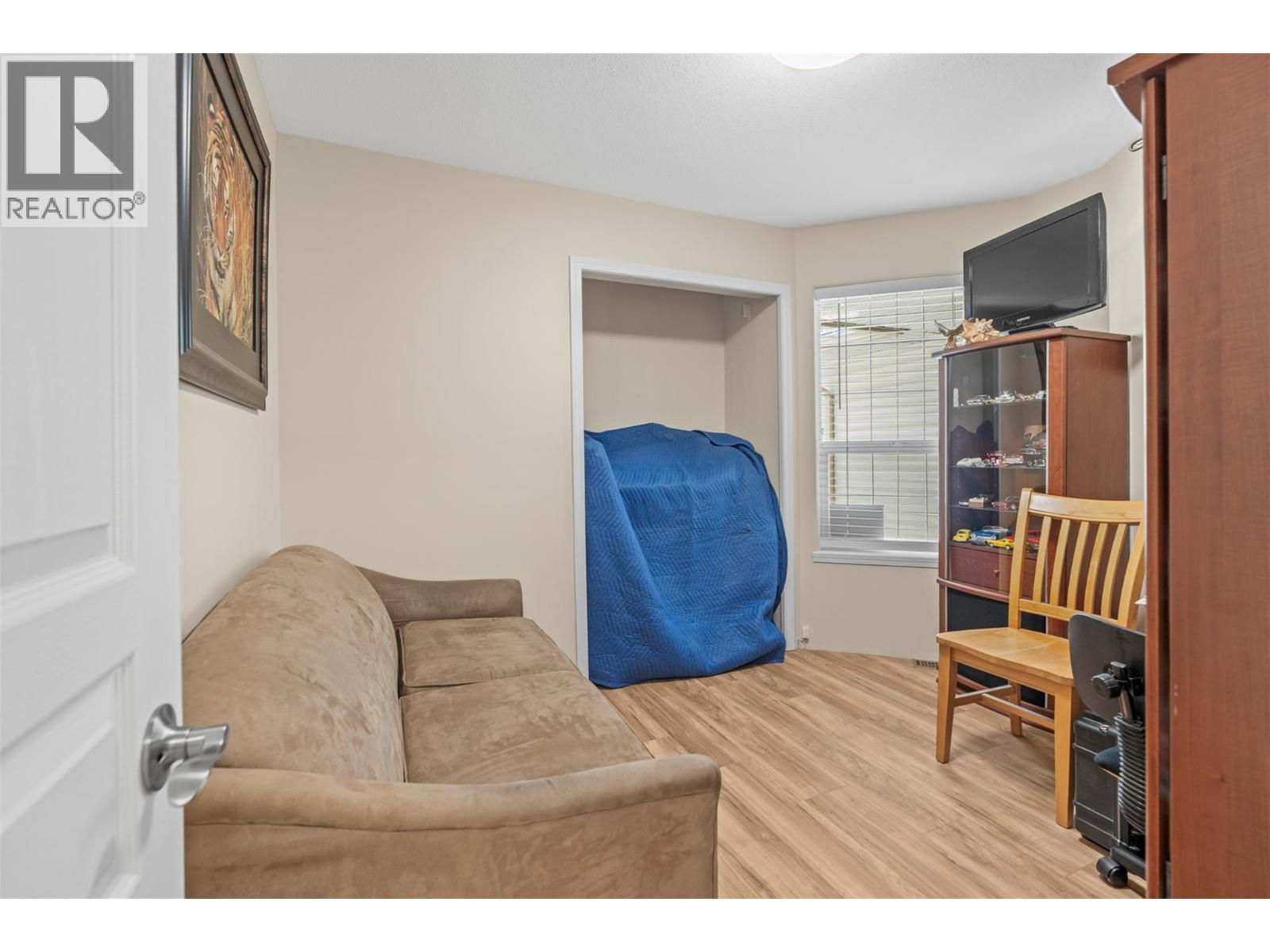 2039 Game Court, Armstrong