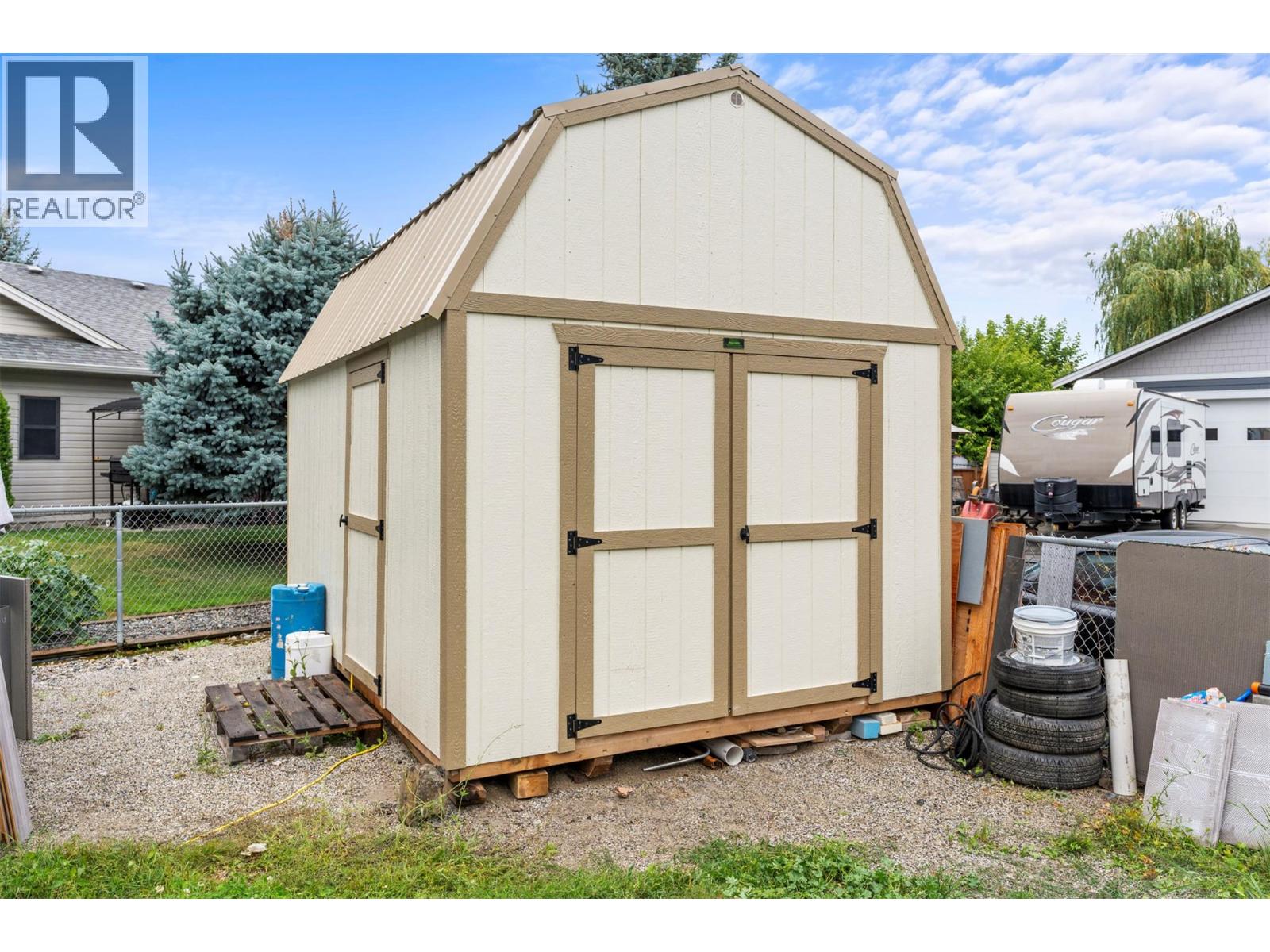 2039 Game Court, Armstrong