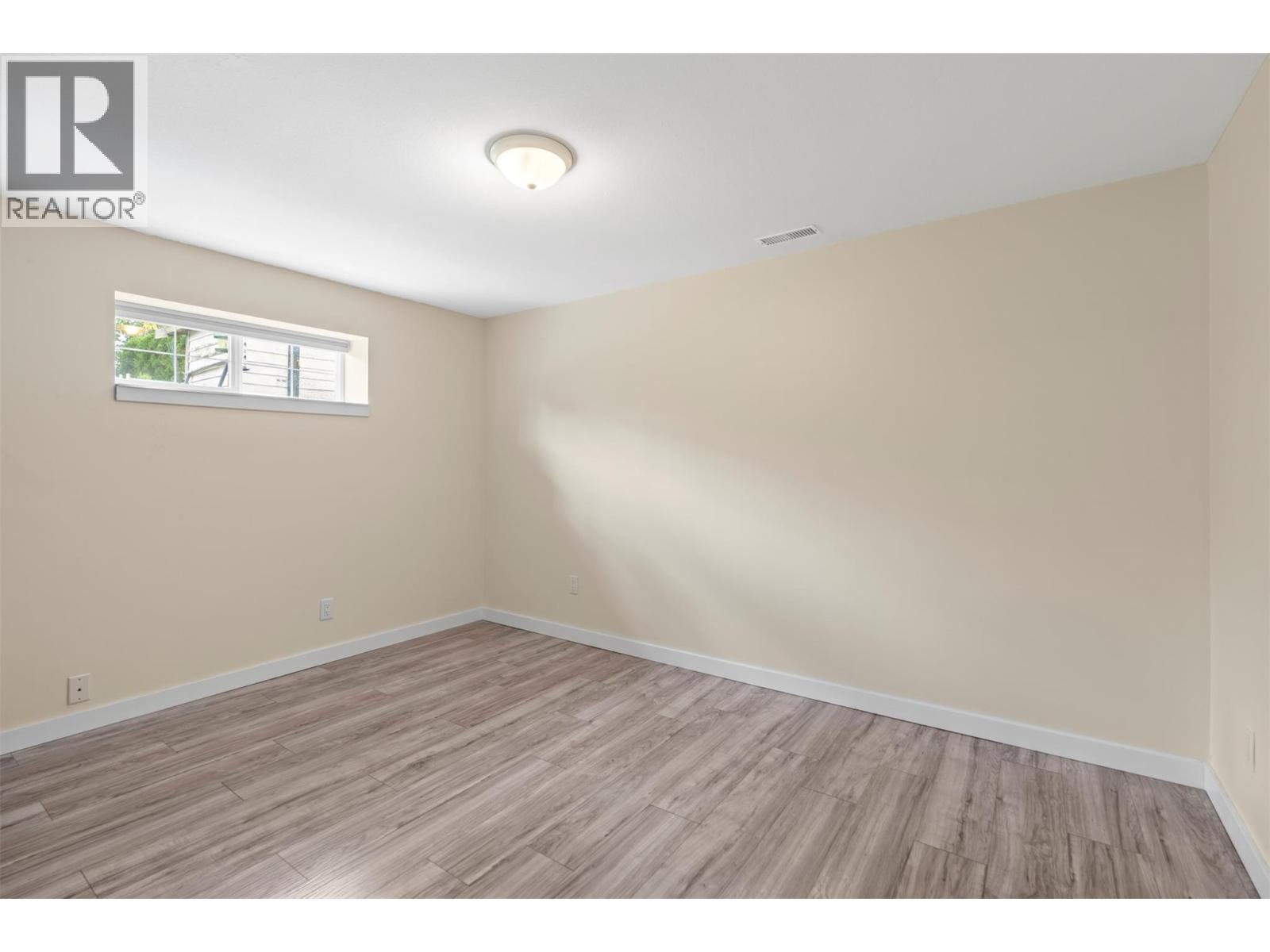 2039 Game Court, Armstrong