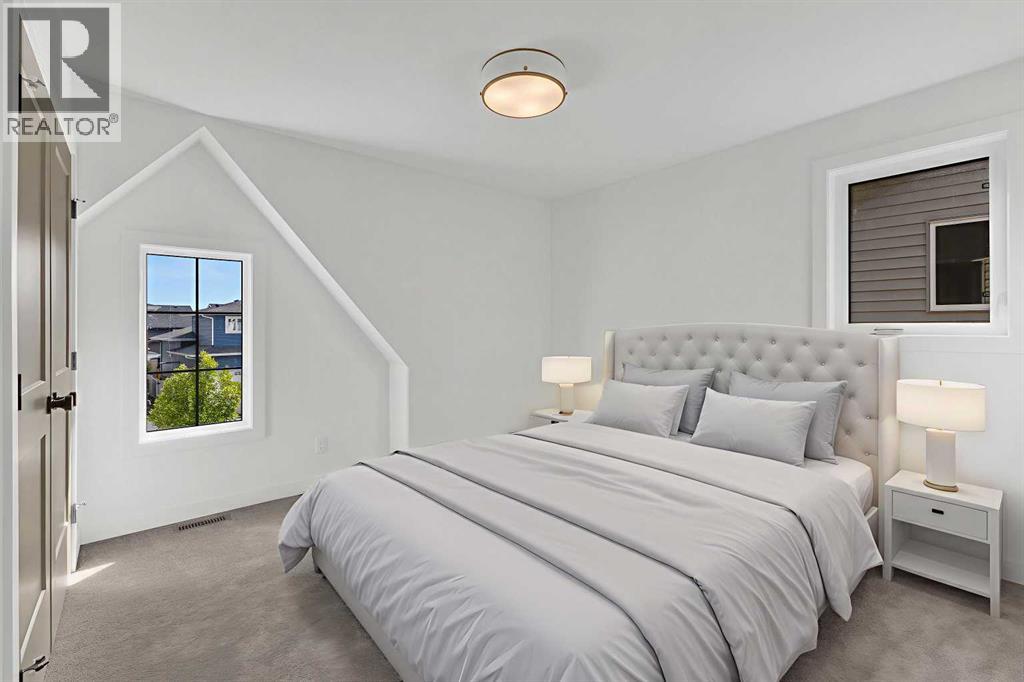 Single Family House for Sale in  Eaton Crescent Evergreen Red Deer 