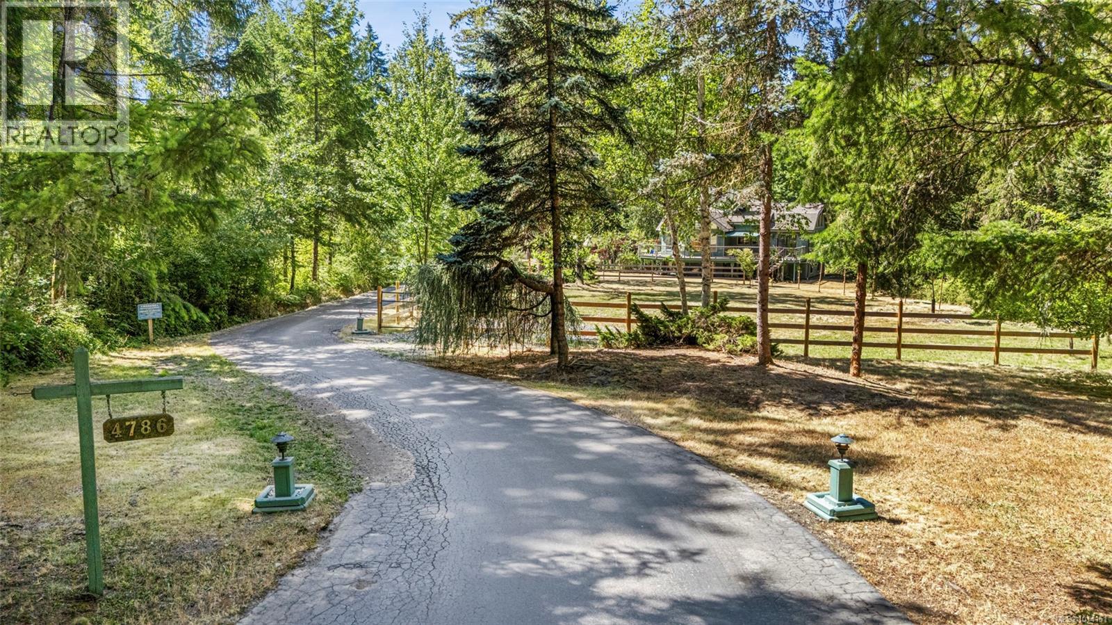4786 Hillbank Rd, Cowichan Bay