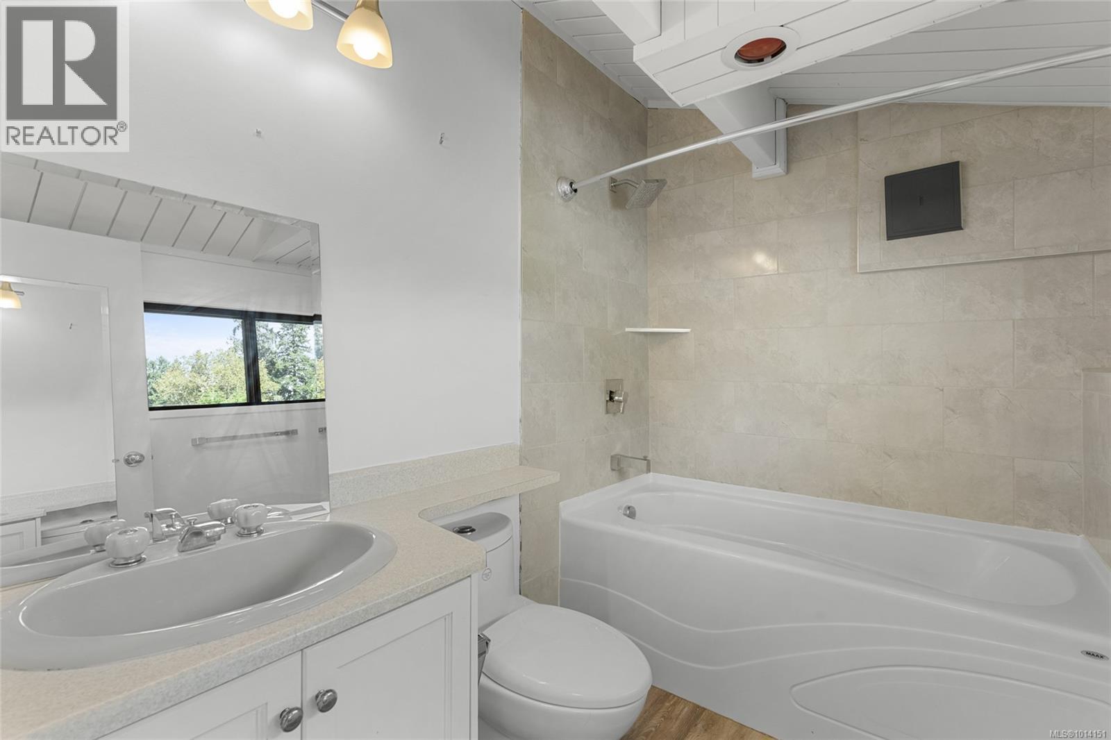 4786 Hillbank Rd, Cowichan Bay