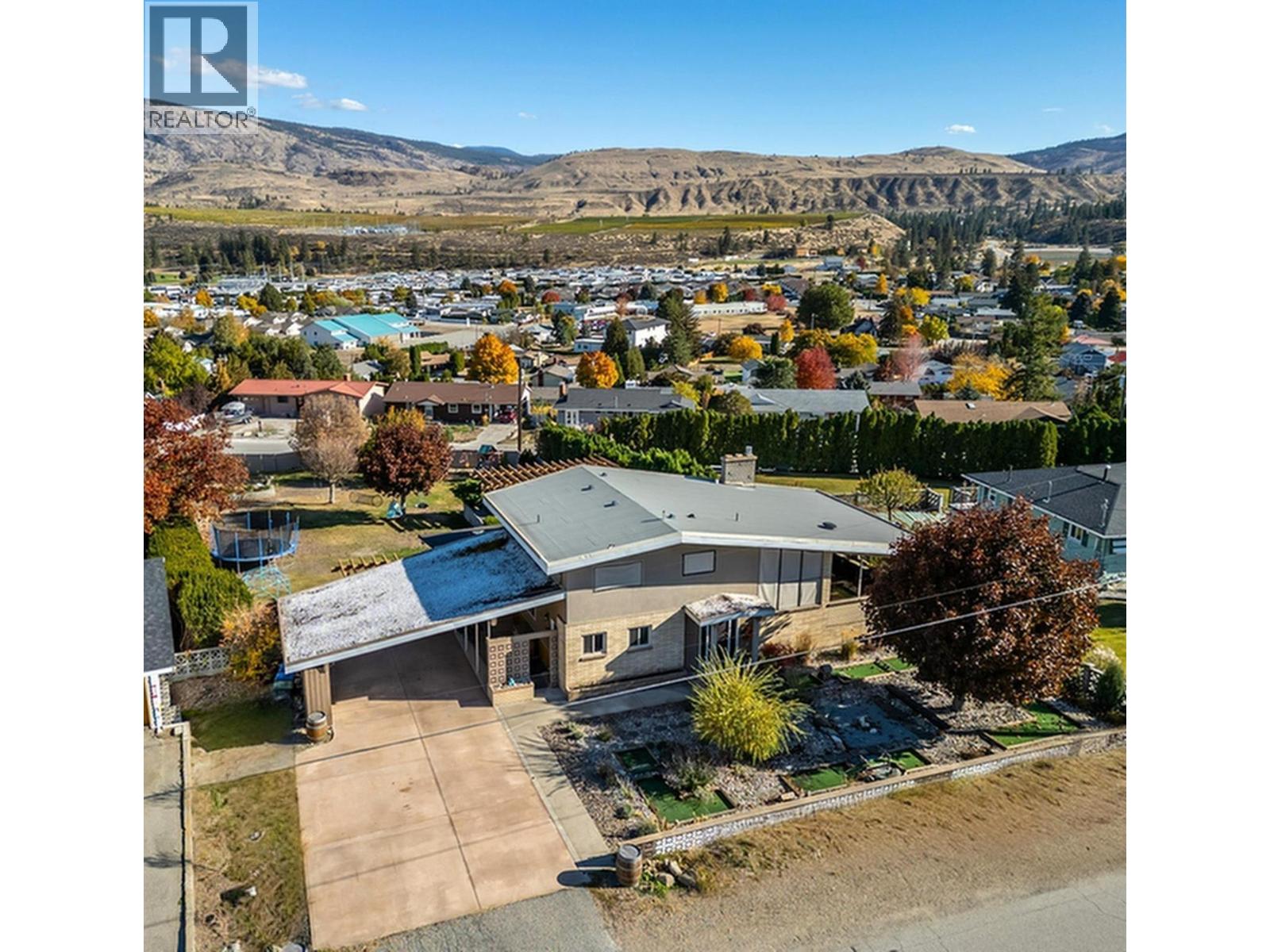 6521 BELLEVUE Drive, Oliver