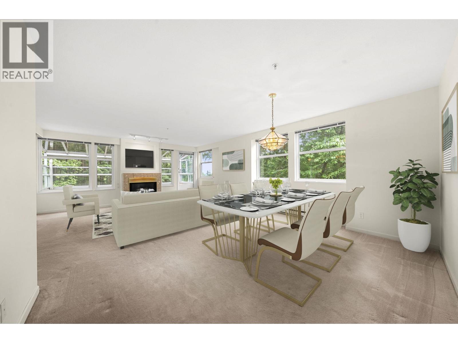 13 2425 EDGEMONT BOULEVARD, North Vancouver