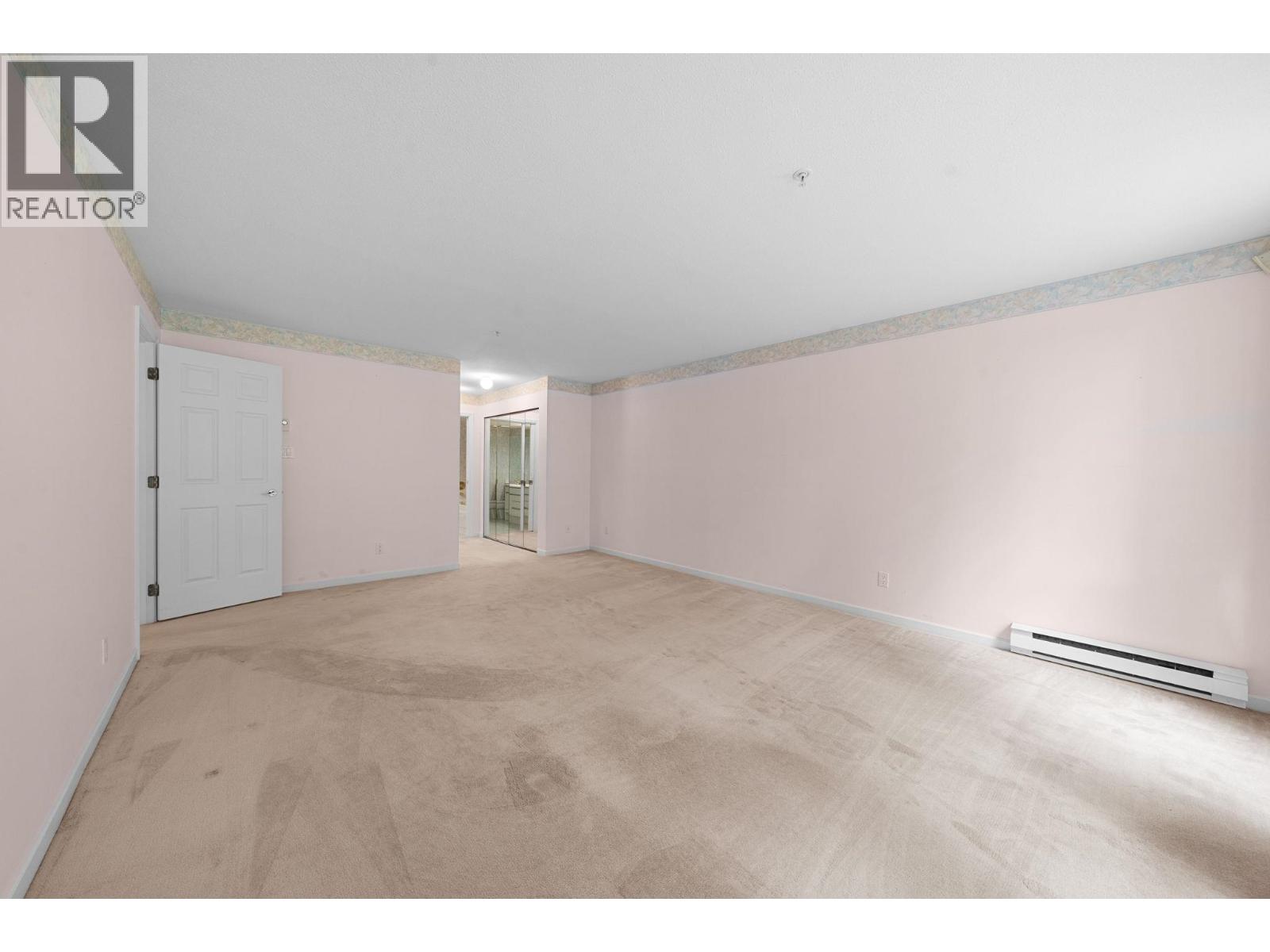 13 2425 EDGEMONT BOULEVARD, North Vancouver