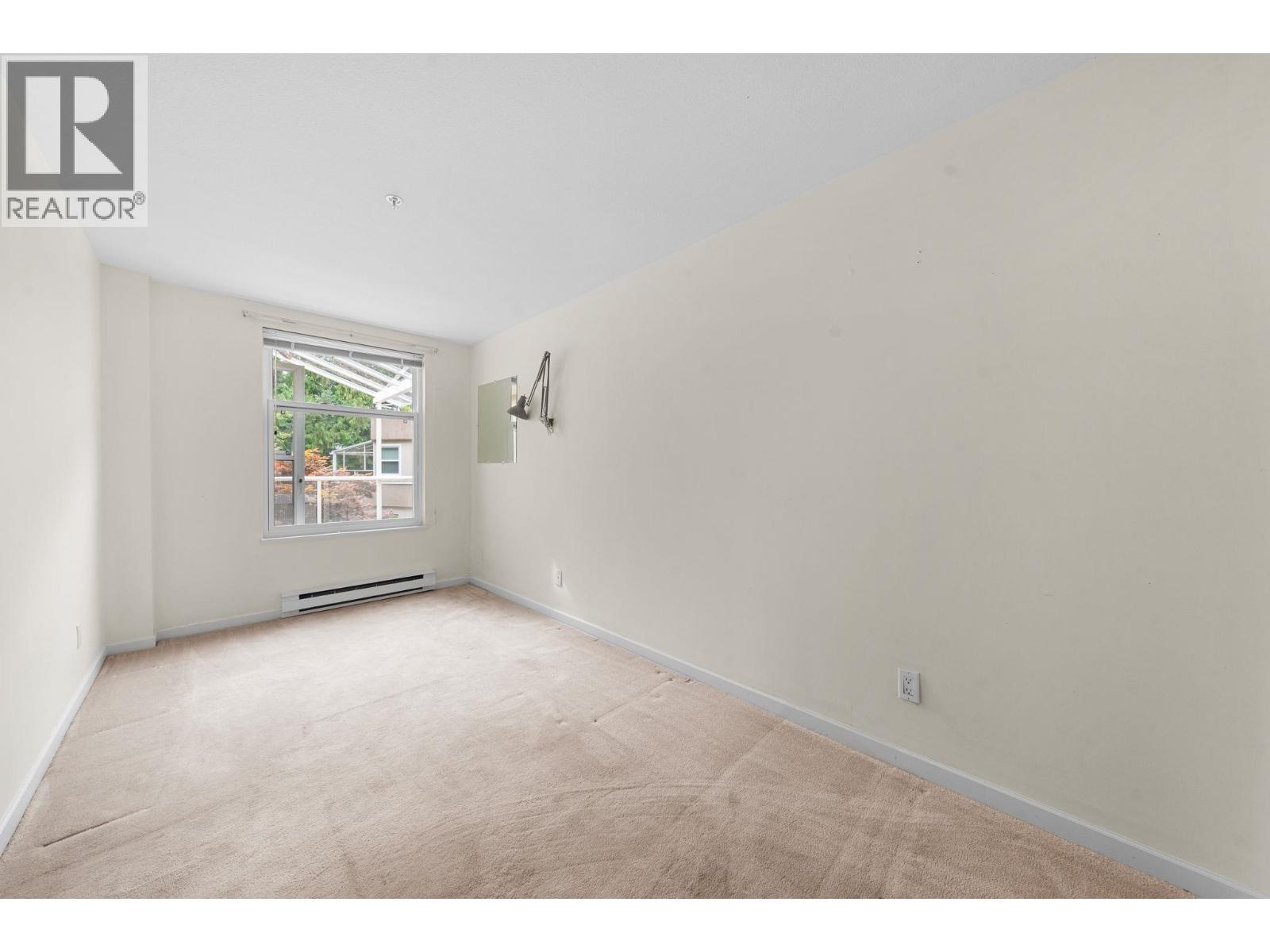 13 2425 EDGEMONT BOULEVARD, North Vancouver