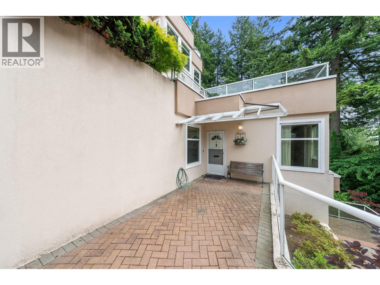 13 2425 EDGEMONT BOULEVARD, North Vancouver