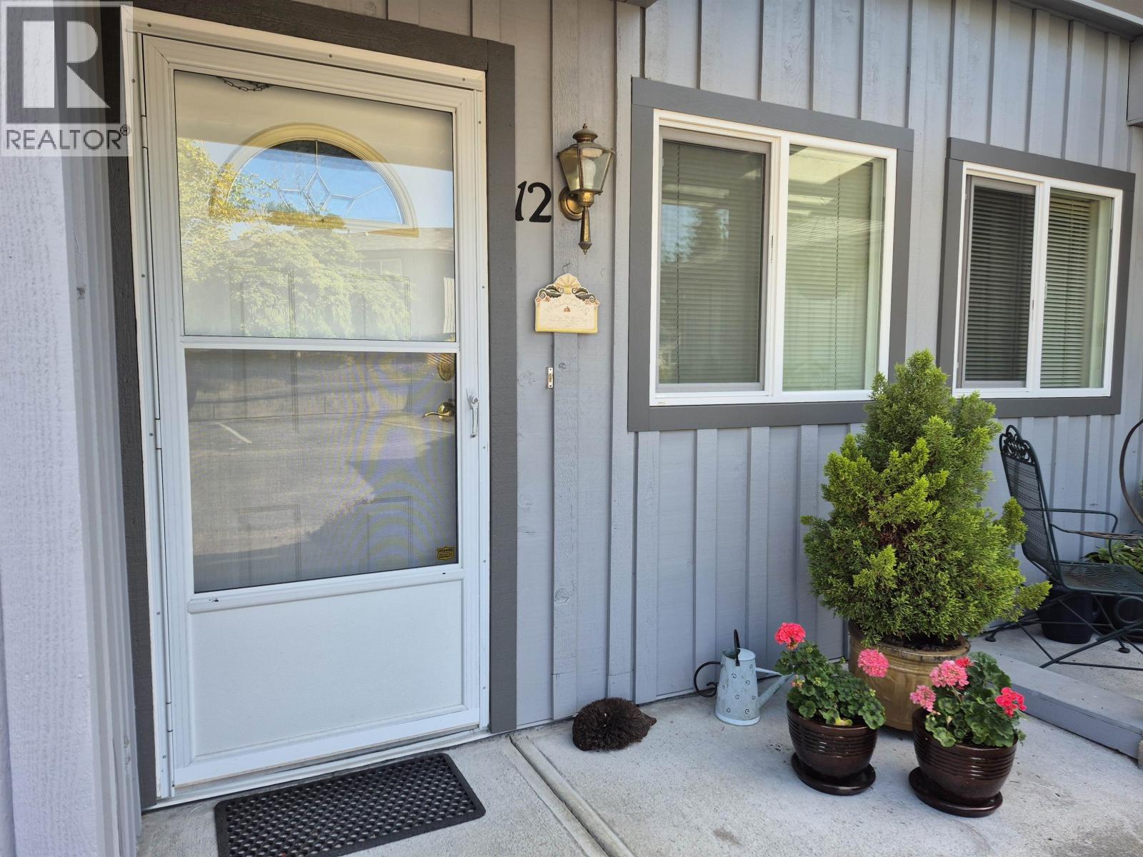 12 5761 WHARF AVENUE, Sechelt