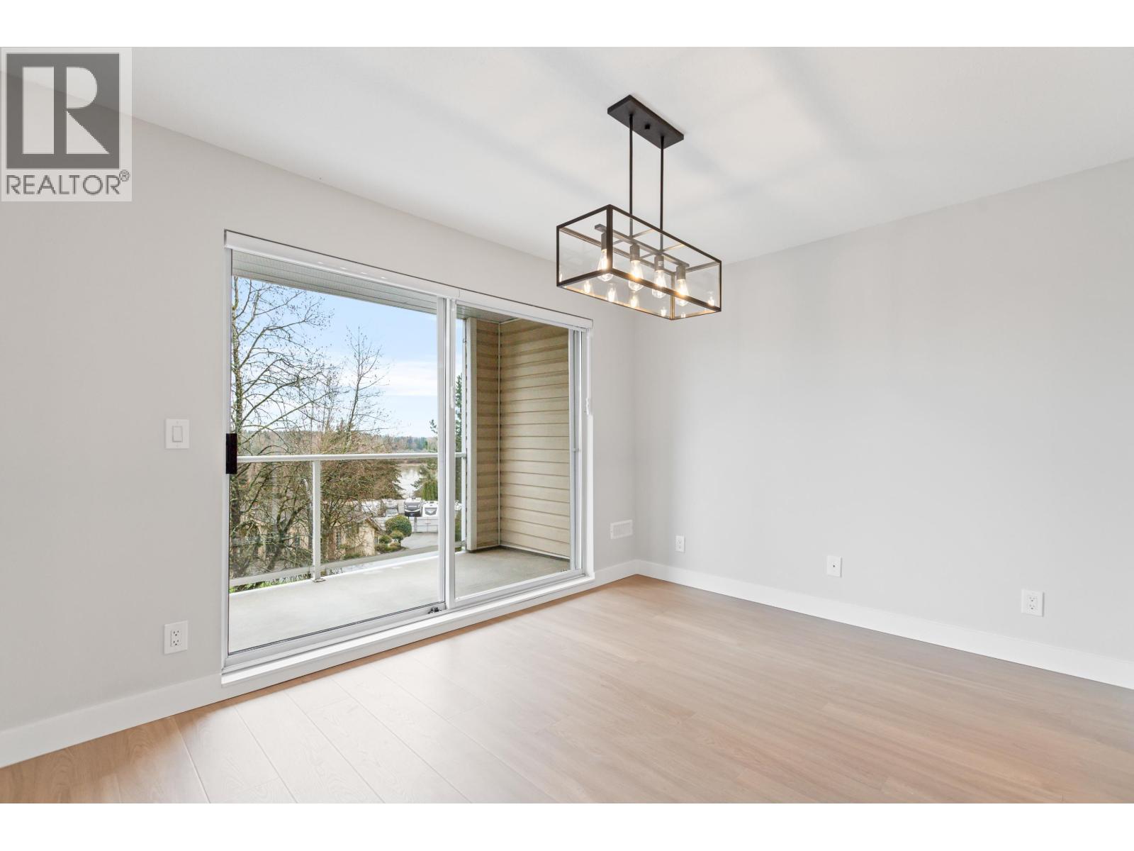 225 22611 116 AVENUE, Maple Ridge