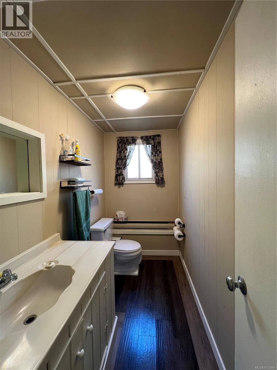 543 Maquinna Dr N, Tahsis