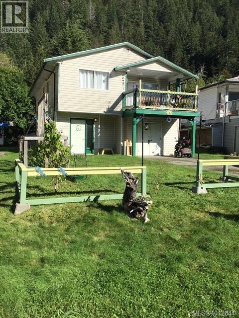 543 Maquinna Dr N, Tahsis