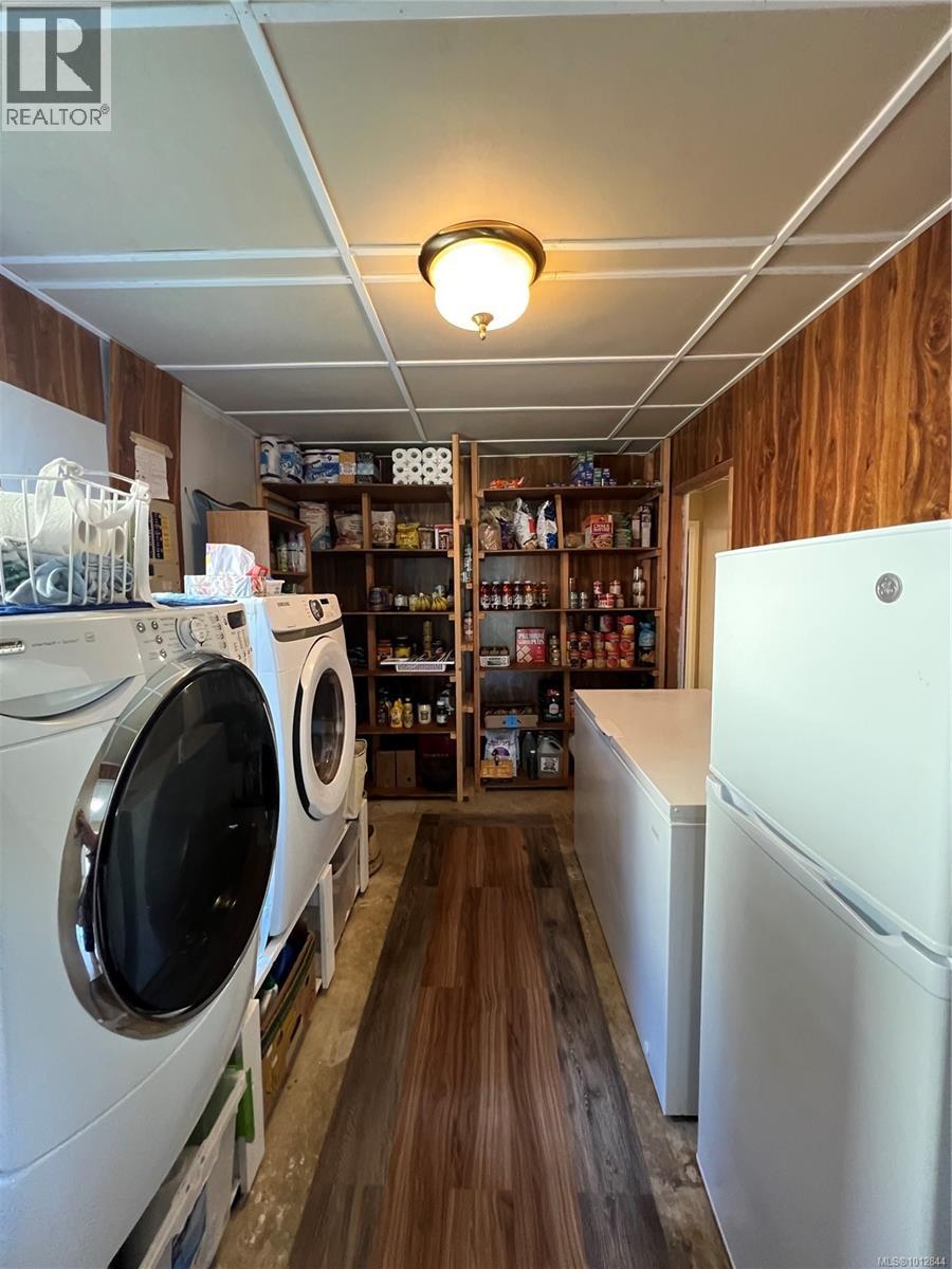 543 Maquinna Dr N, Tahsis