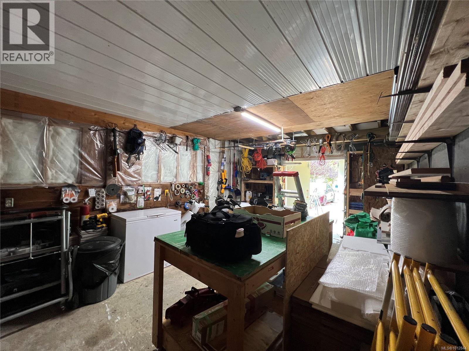 543 Maquinna Dr N, Tahsis