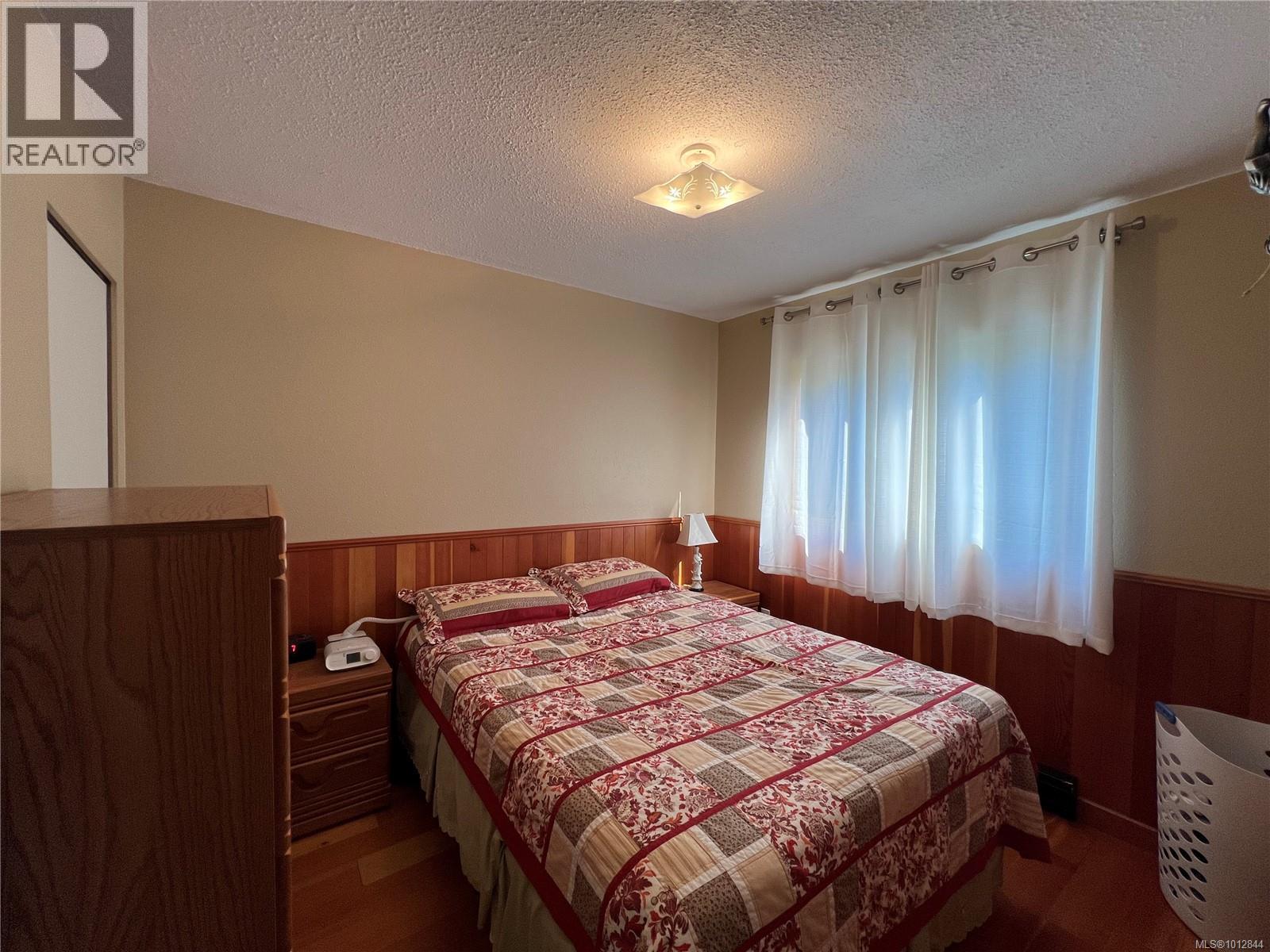 543 Maquinna Dr N, Tahsis