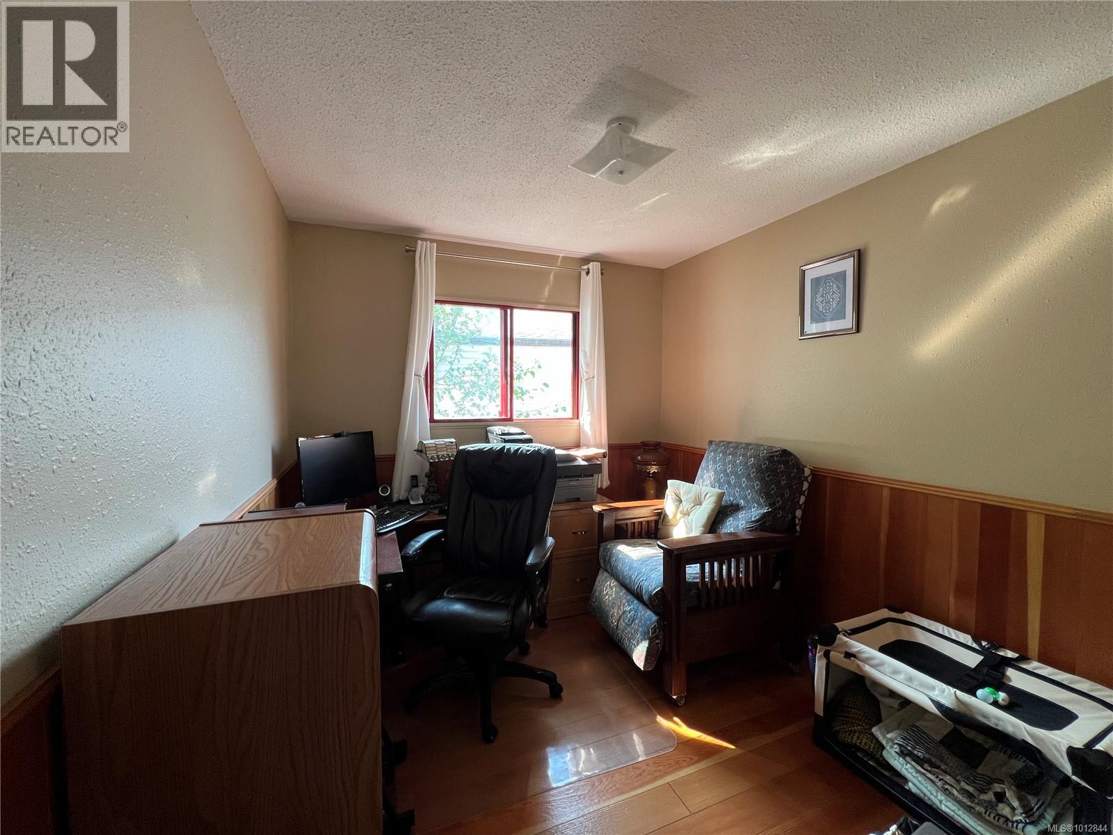 543 Maquinna Dr N, Tahsis