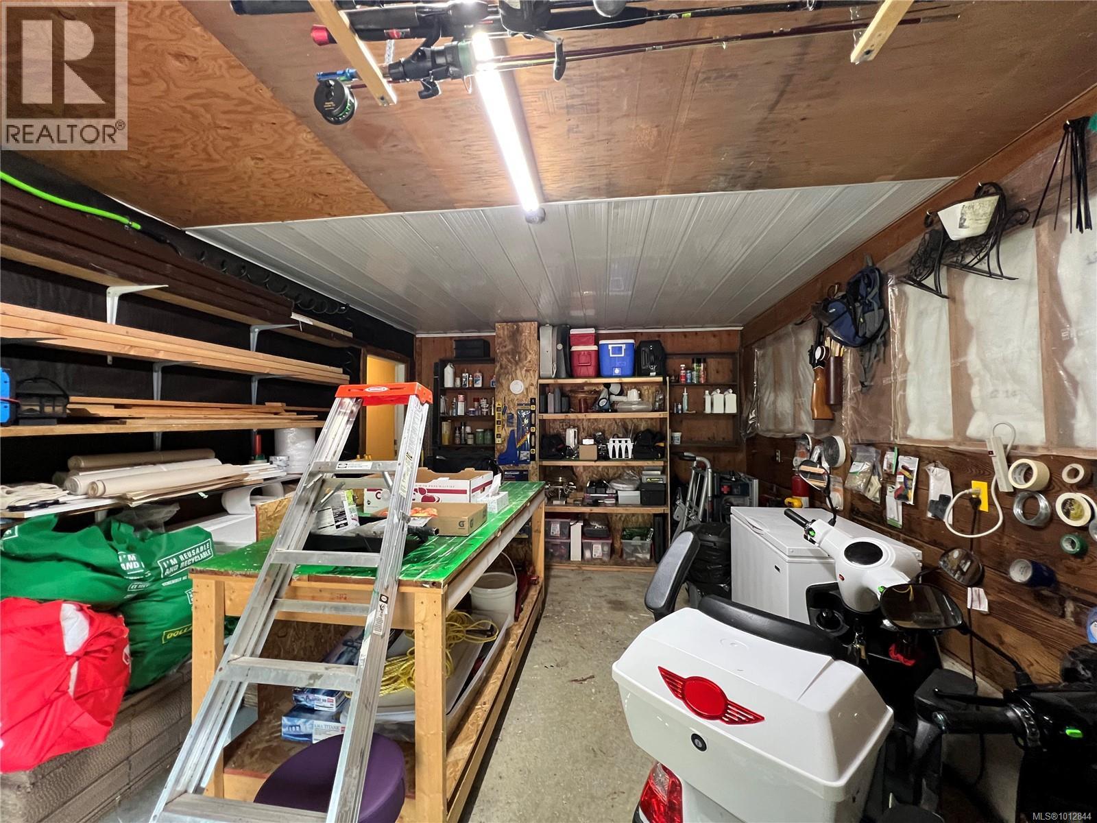 543 Maquinna Dr N, Tahsis