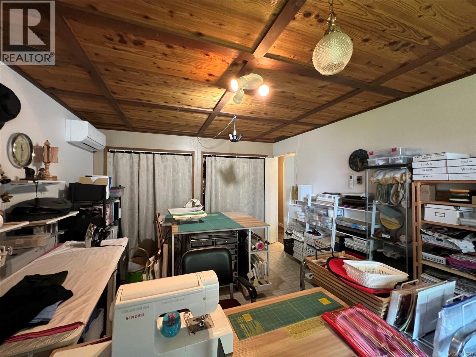 543 Maquinna Dr N, Tahsis