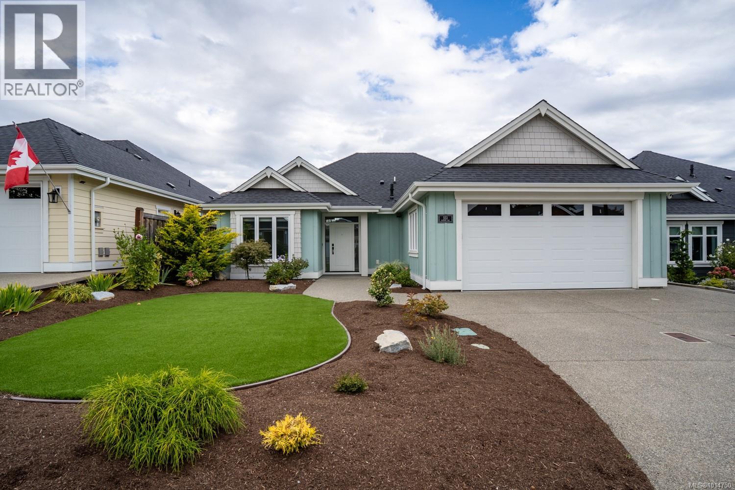 553 Rainbow Way, Parksville