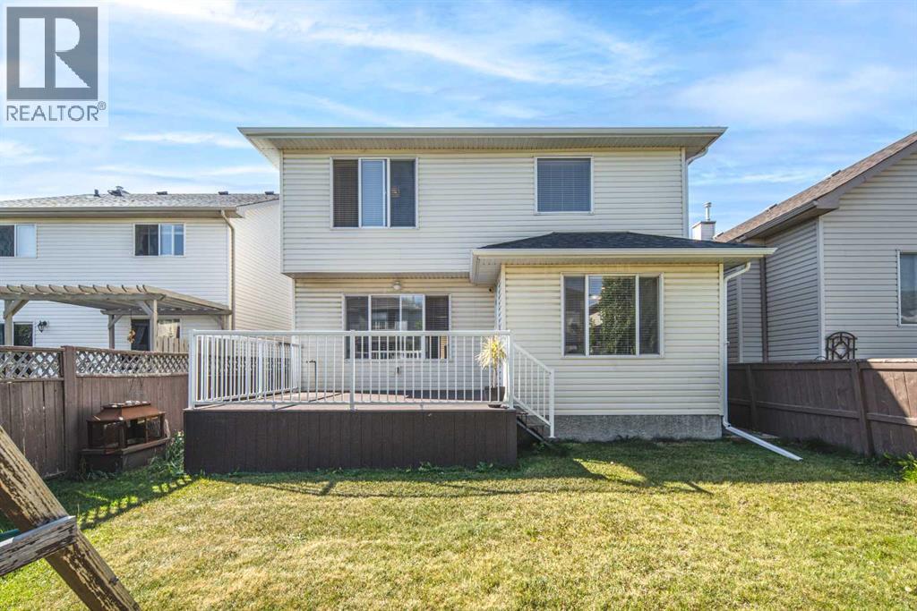 Single Family House for Sale in  Royal Birkdale Crescent NW Royal Oak Calgary 