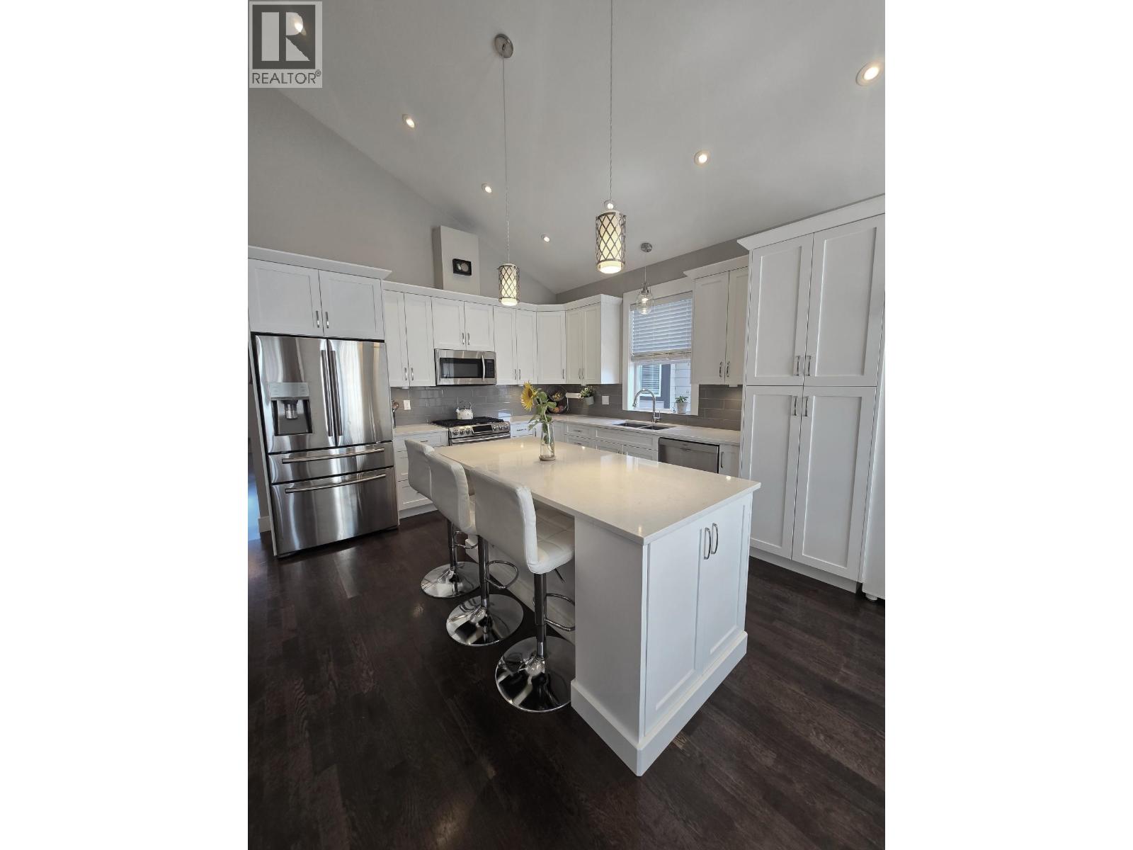 11203 115 AVENUE, Fort St. John