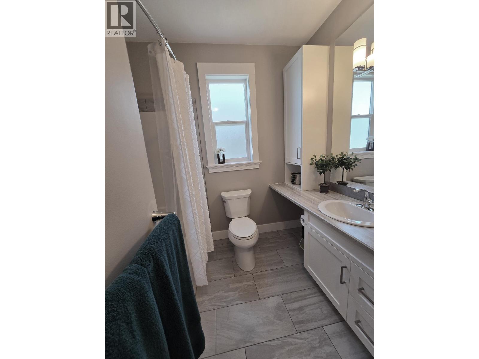 11203 115 AVENUE, Fort St. John